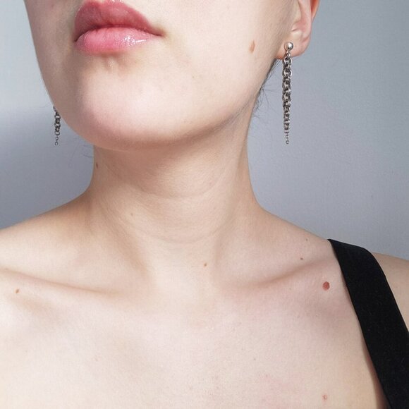 Gothic Medieval chainmail style long dangly spike silver earrings - Picture 2 of 8